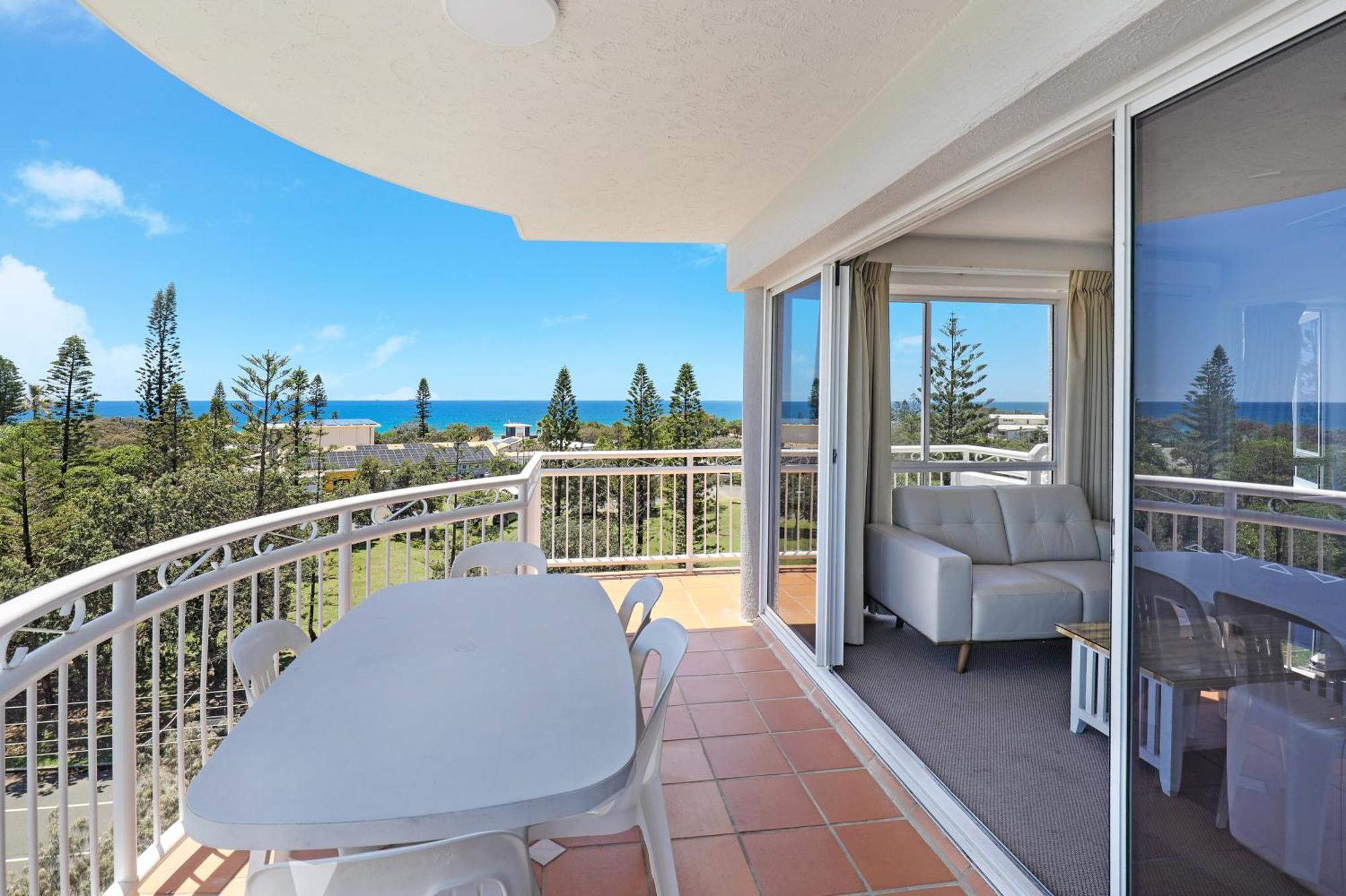 Beachside Resort Kawana Waters Buddina Экстерьер фото